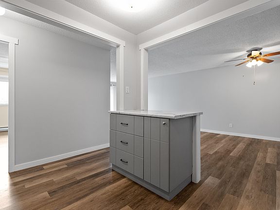 3rd image of 9417 Nowell St #204