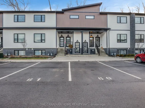 4263 4th Ave Unit 332, Niagara Falls, ON L2E 0C2