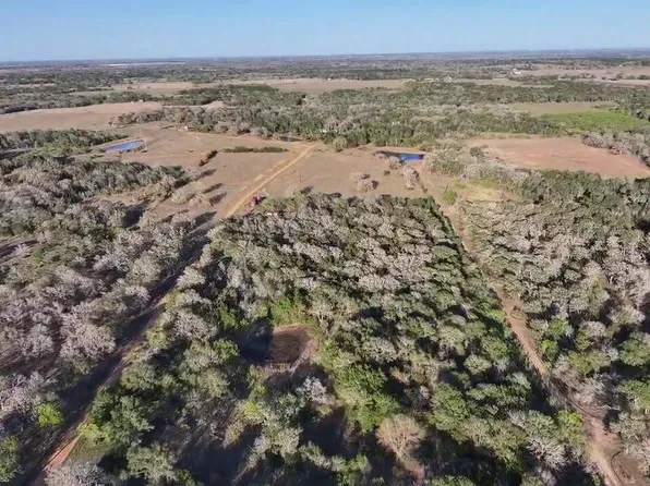 2-191 Paffen Rd, Paige, TX 78659