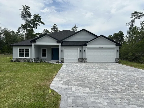 3 Greenpark Blvd, Homosassa, FL 34446