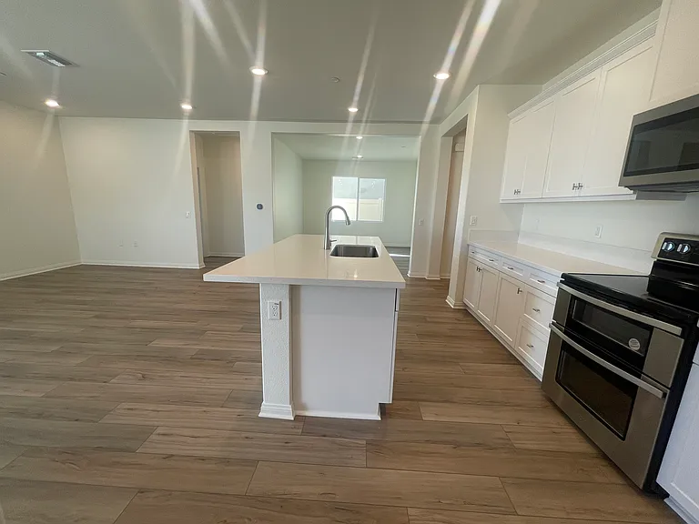 30819 Alister Ln — Photo 6