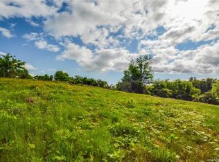 36 Round Top Cir #1, Mills River, NC 28759