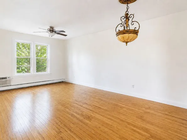 66-92 Selfridge St APT 3J, Forest Hills, NY 11375