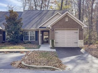 6612 Renate Rd, Louisville, KY 40291