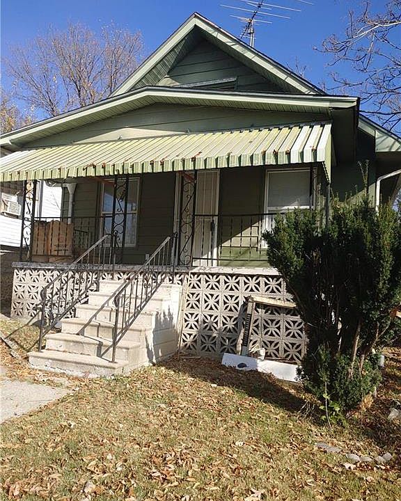 1st image of 4527 Agnes St