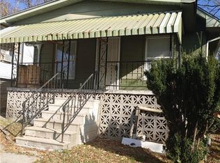 4527 Agnes St, Kansas City, MO 64130