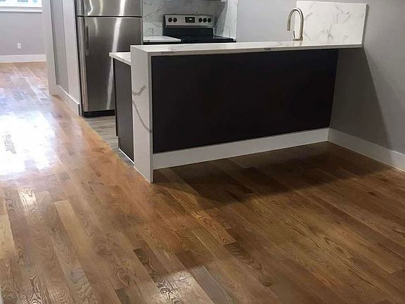 5th image of 129 Graham Ave #1A