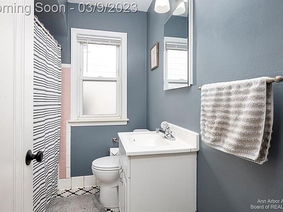 4th image of 5662 Gilman Ave