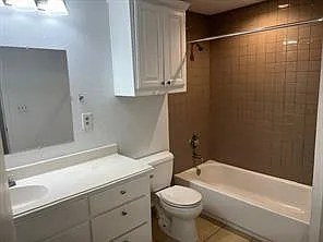 404 S Cougar Ave — Photo 17