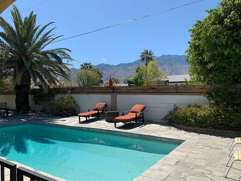 1851 N San Gorgonio Rd — Photo 32