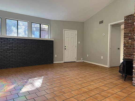 3rd image of 400 Atkins Rd