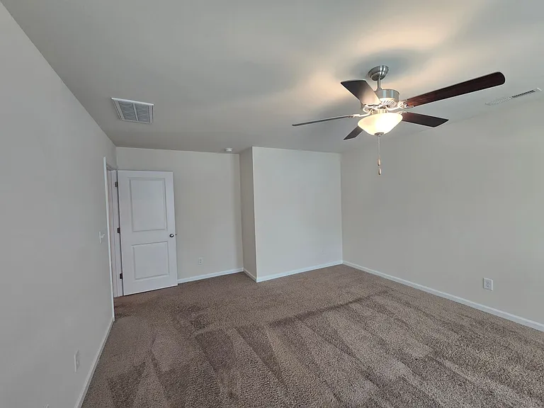 76 Saddle Oaks Ln — Photo 11