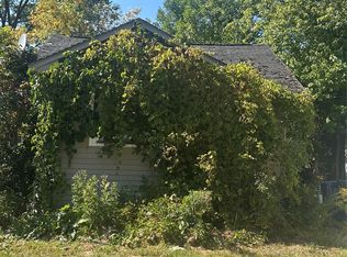 976 Barney Ave, Flint, MI 48503