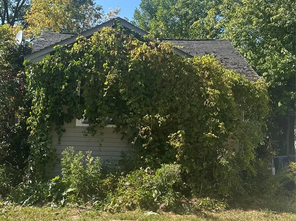 976 Barney Ave, Flint, MI 48503