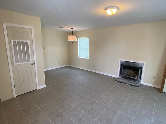 5th image of 100 Fairfax St #B