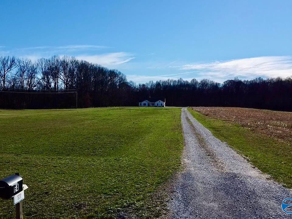 1st image of 64 Elliot Rd