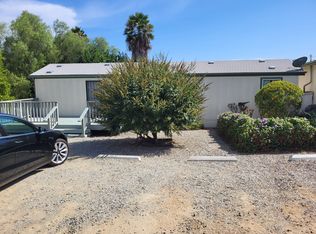 209 E Kalmia St #A, Fallbrook, CA 92028