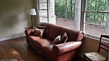 6 bed, 3.0 bath, 1910 sqft, $4,000 — Photo 2