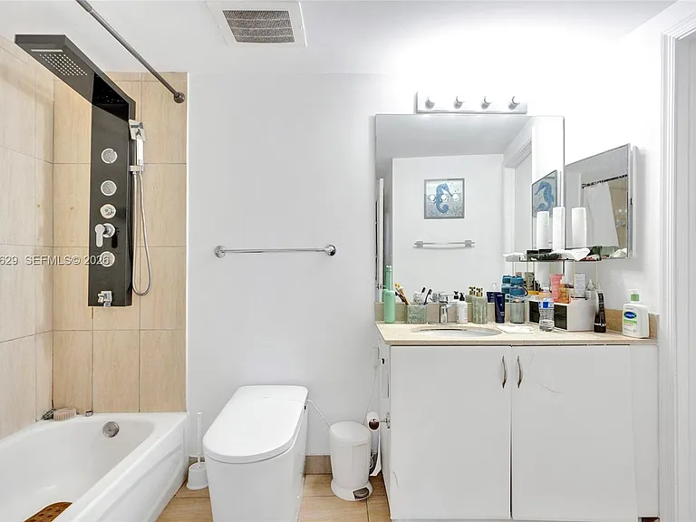 1750 N Bayshore Dr #2510 — Photo 24