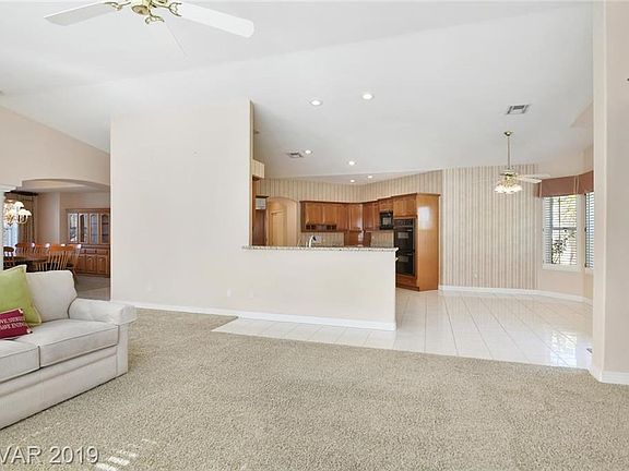 3rd image of 1620 Fairgate Ct