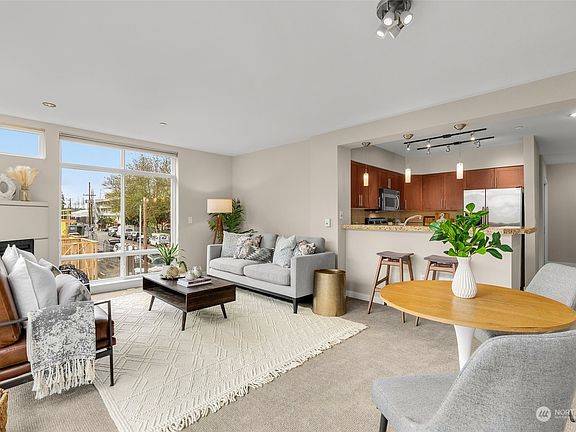 2nd image of 211 Kirkland Avenue #418