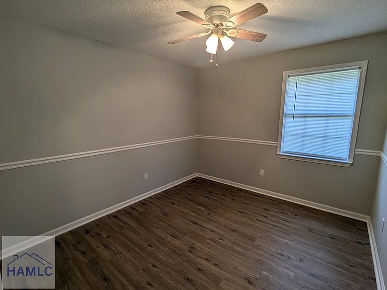 177 Sheila Dr — Photo 5
