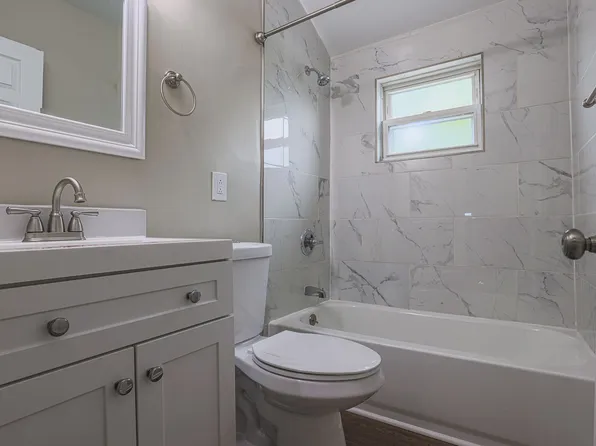 1113 N Marlyn Ave, Essex, MD 21221