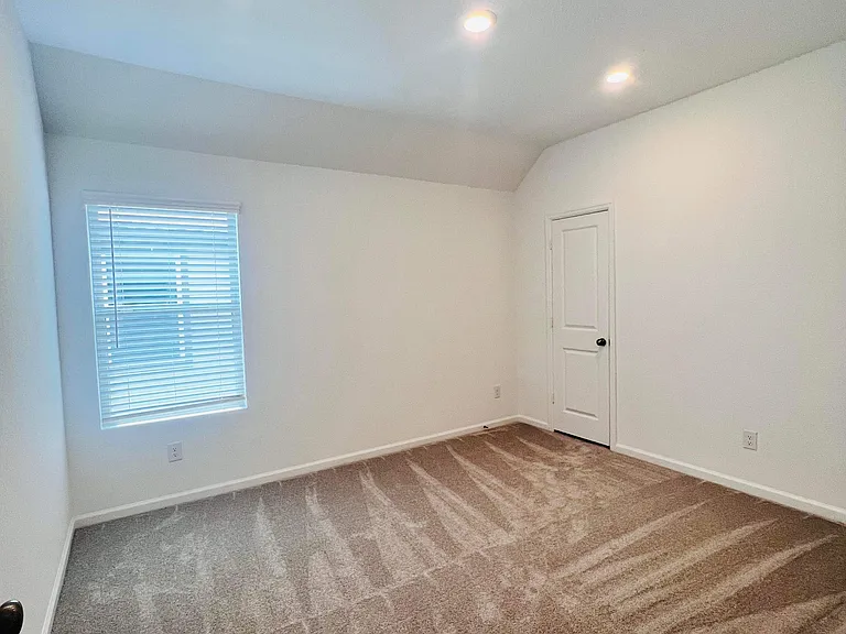 4922 Sand Clouds Dr — Photo 17