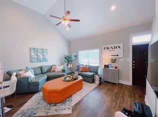 216 Howdy Ct, Bryan, TX 77801