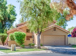 8890 S Grandview Dr, Tempe, AZ 85284