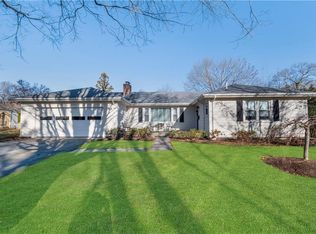 21 Pine Ave, Barrington, RI 02806