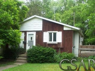 971 S Saginaw St, Owosso, MI 48867