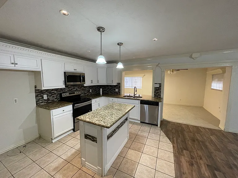 5814 Gorman Dr — Photo 5