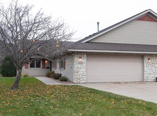 221 Tuttle Dr, Hastings, MN 55033