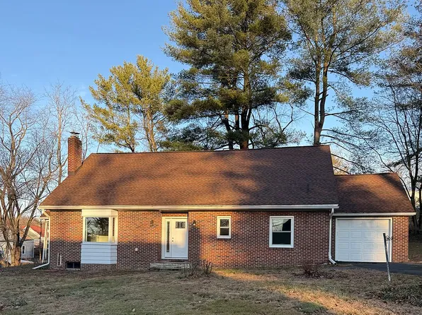 12 N 23rd St, Pottsville, PA 17901