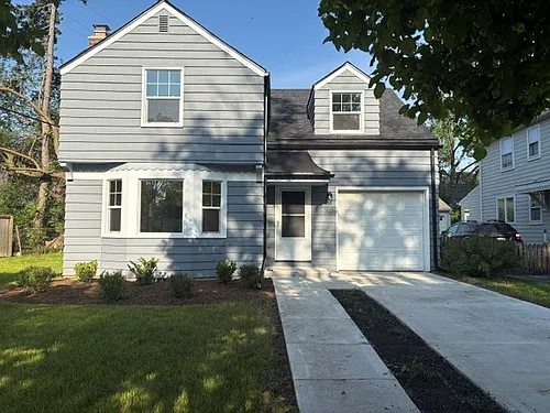 303 Wesley St Photo 1