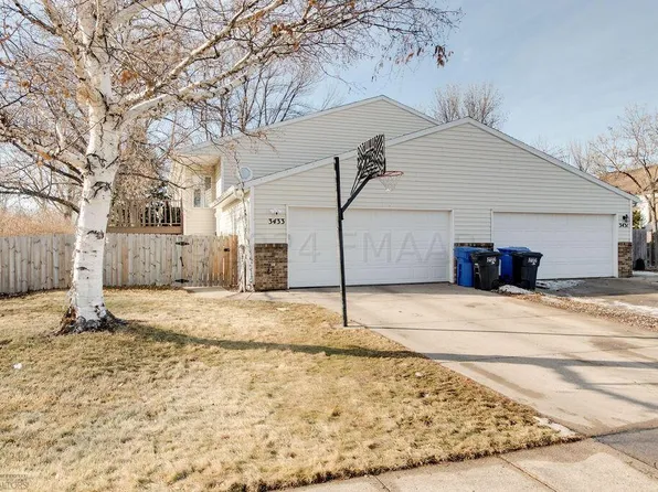 3433 17th St S, Fargo, ND 58104