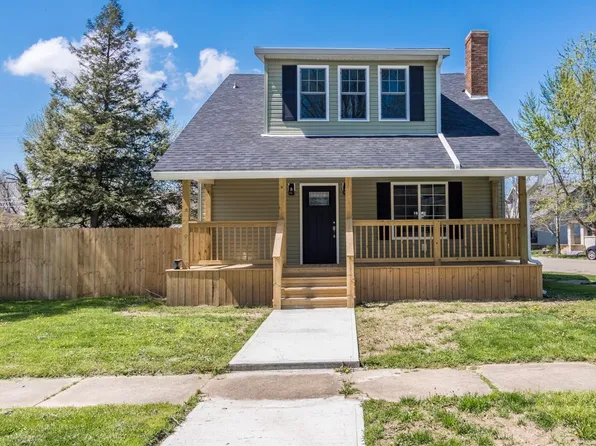 1229 Conwell St, Connersville, IN 47331