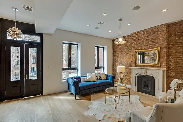 Sold by Massada Home Sales Inc | media 12