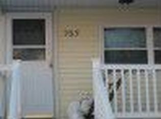 757 Chestnut St #L-17, Eynon, PA 18403