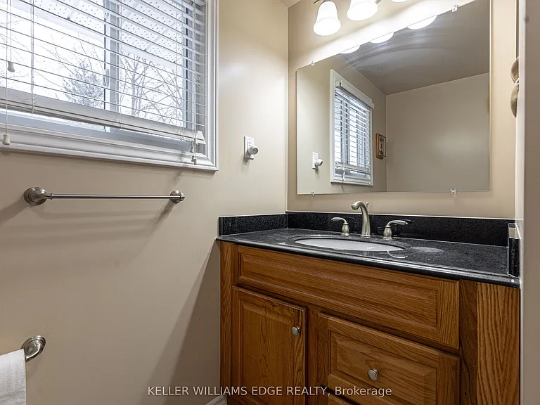 598 Mapledale Ave — Photo 19