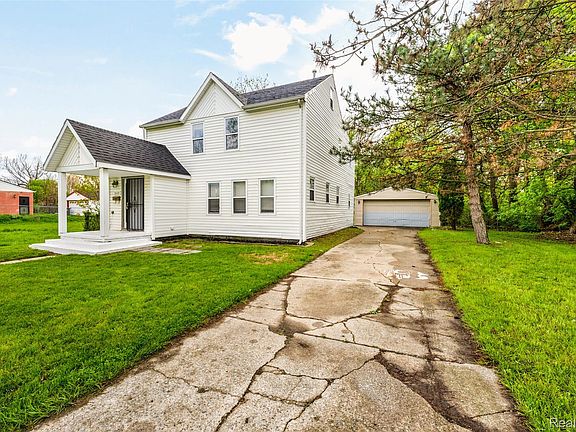2nd image of 3605 Ash St