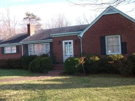 1st image of 245 Hillcrest Dr