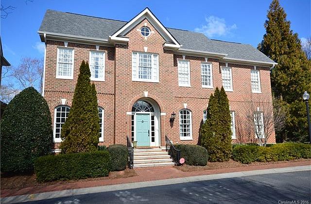 1st image of 2514 Windsor Crescent Ct