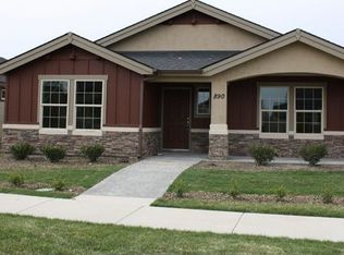890 E Martello Ln, Meridian, ID 83646