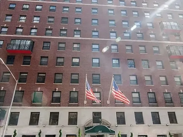 145 West 58th Street image 10 of 11