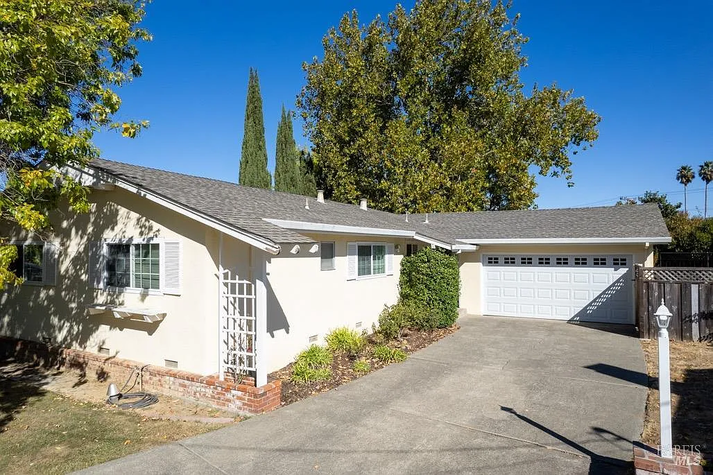 1563 Buchanan Street photo 1
