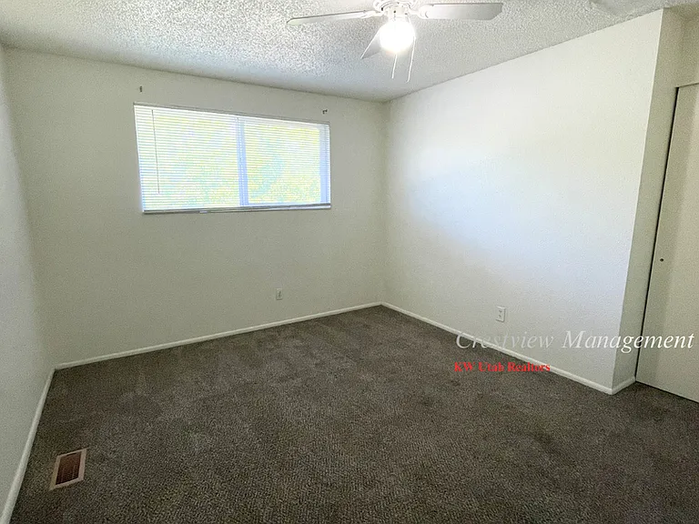 Tanner Duplex — Photo 13