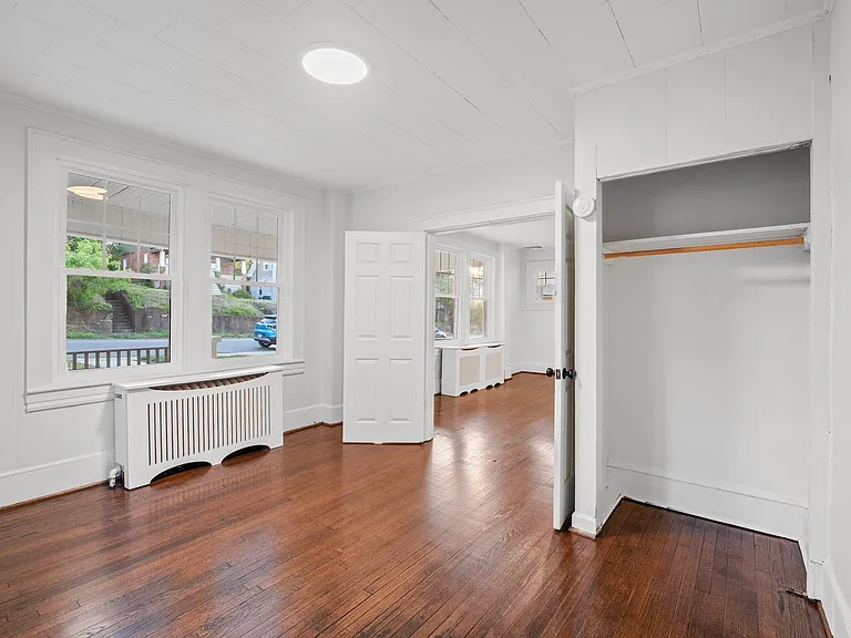 520 Riverland Rd SE — Photo 8