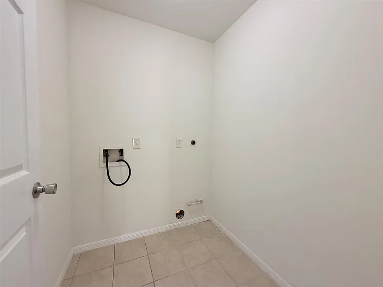 5122 Breckenridge Dr — Photo 8